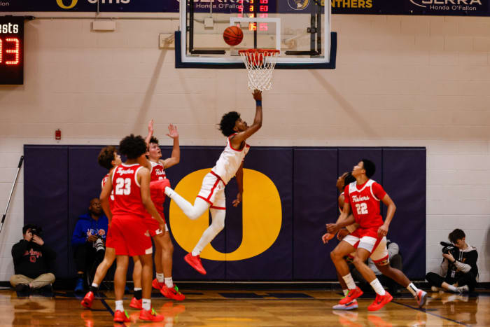 Fishers Indiana Homewood-Flossmoor Illinois boys basketball February 3 2024 Nate Latsch 25840